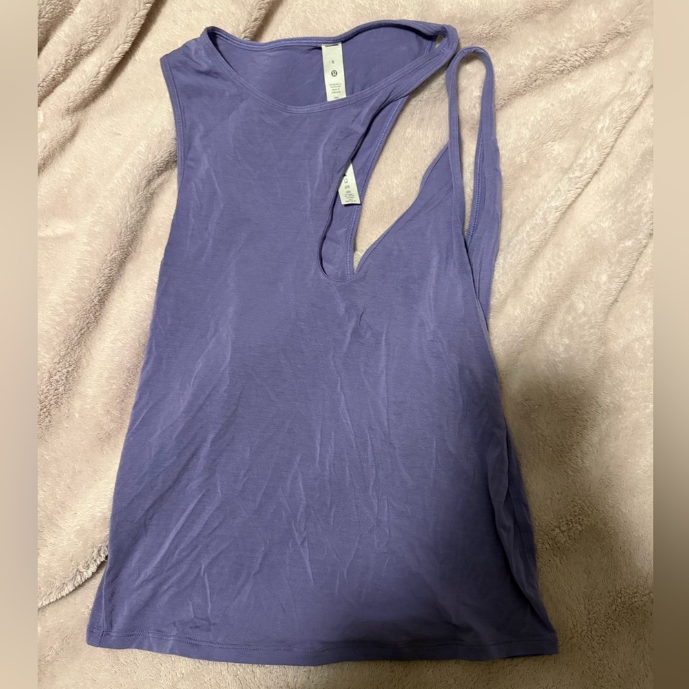 Lululemon tank top